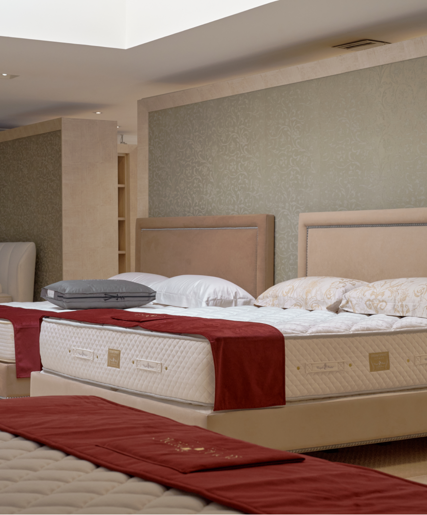 ROYAL PEDIC - SHOWROOM INNER