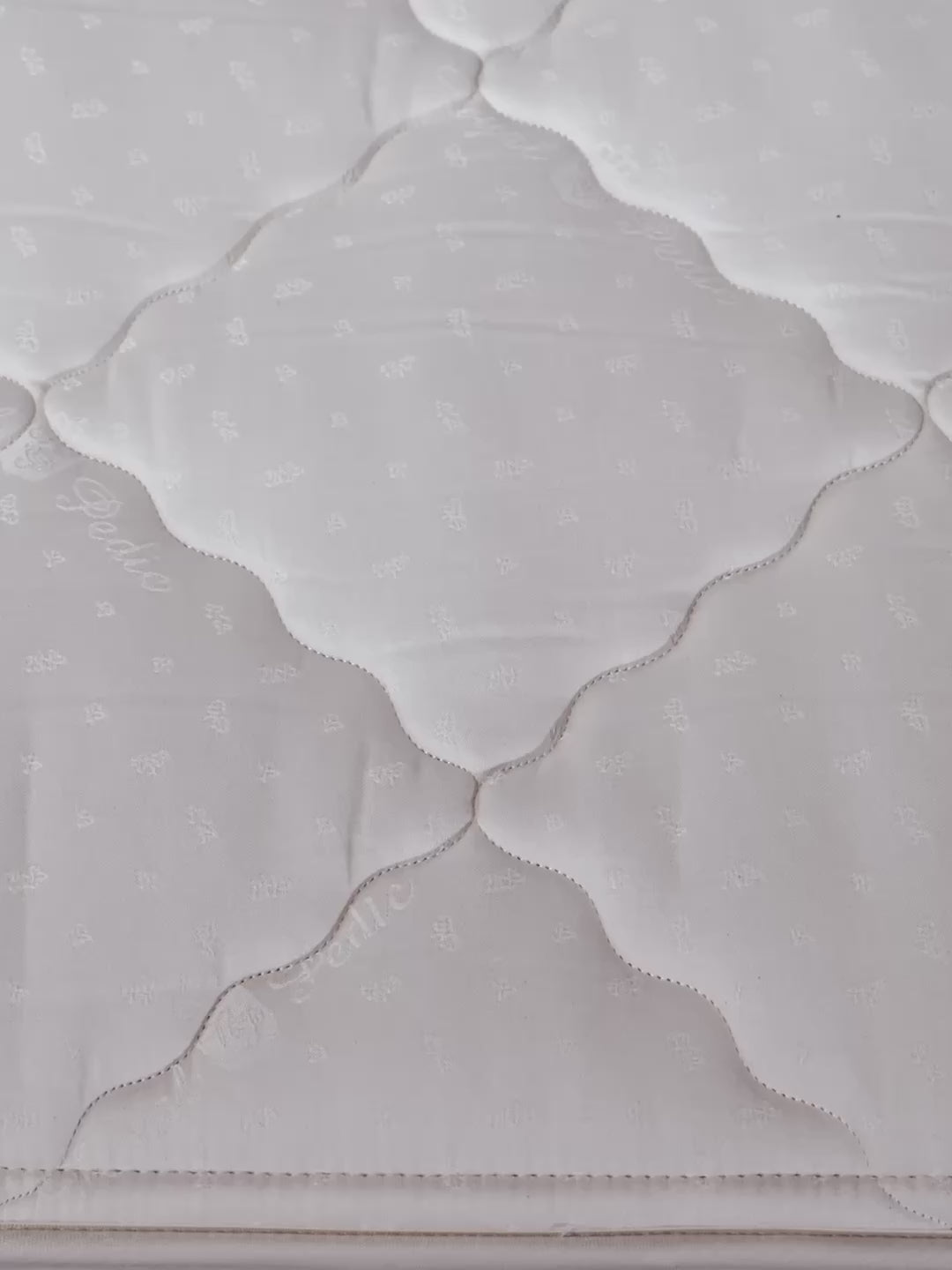Load video: ROYAL PEDIC - Premier Natural Latex Quilt-Top Mattress